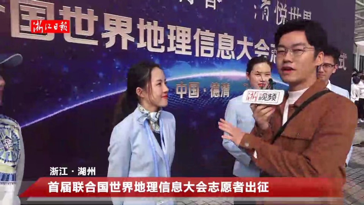 说明:C:\Users\Administrator\Desktop\我校西语学子陈紫晶接受《浙江日报》现场直播采访\3.jpg